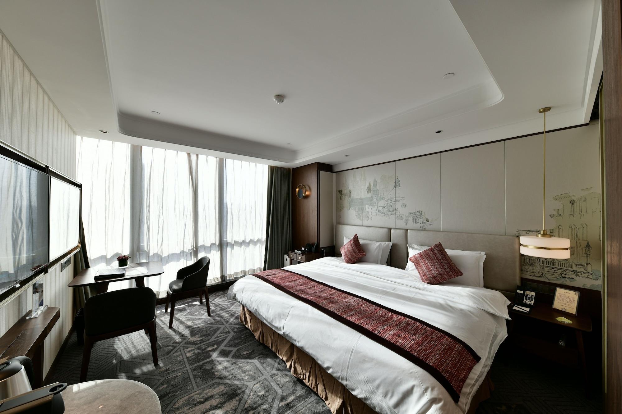 Howard Johnson Huaihai Hotel Shanghai Bagian luar foto