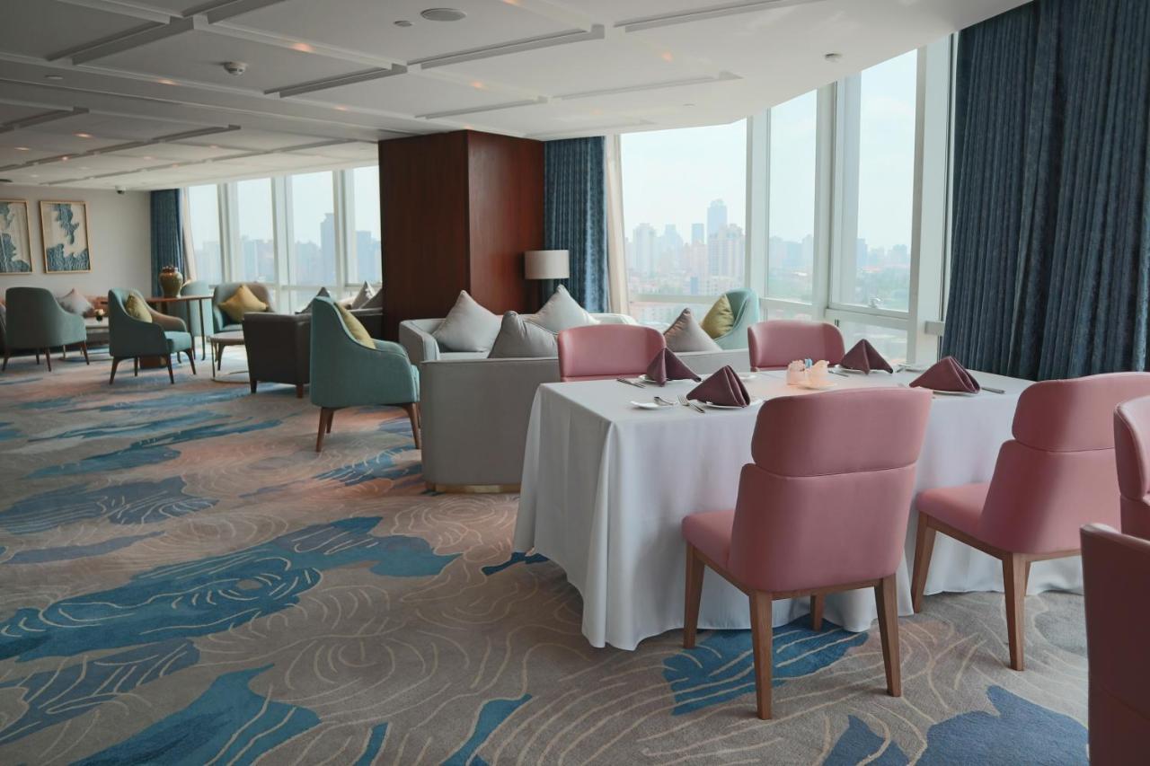 Howard Johnson Huaihai Hotel Shanghai Bagian luar foto