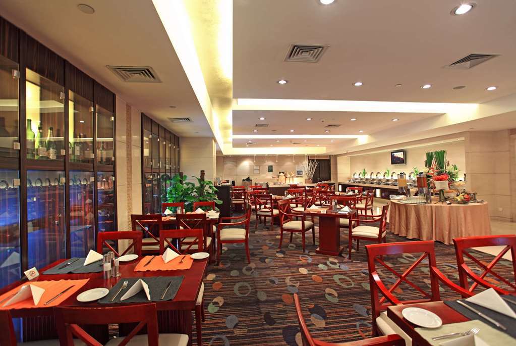 Howard Johnson Huaihai Hotel Shanghai Bagian luar foto